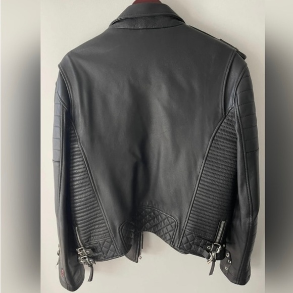 Leather jacket - Picture 2 of 3